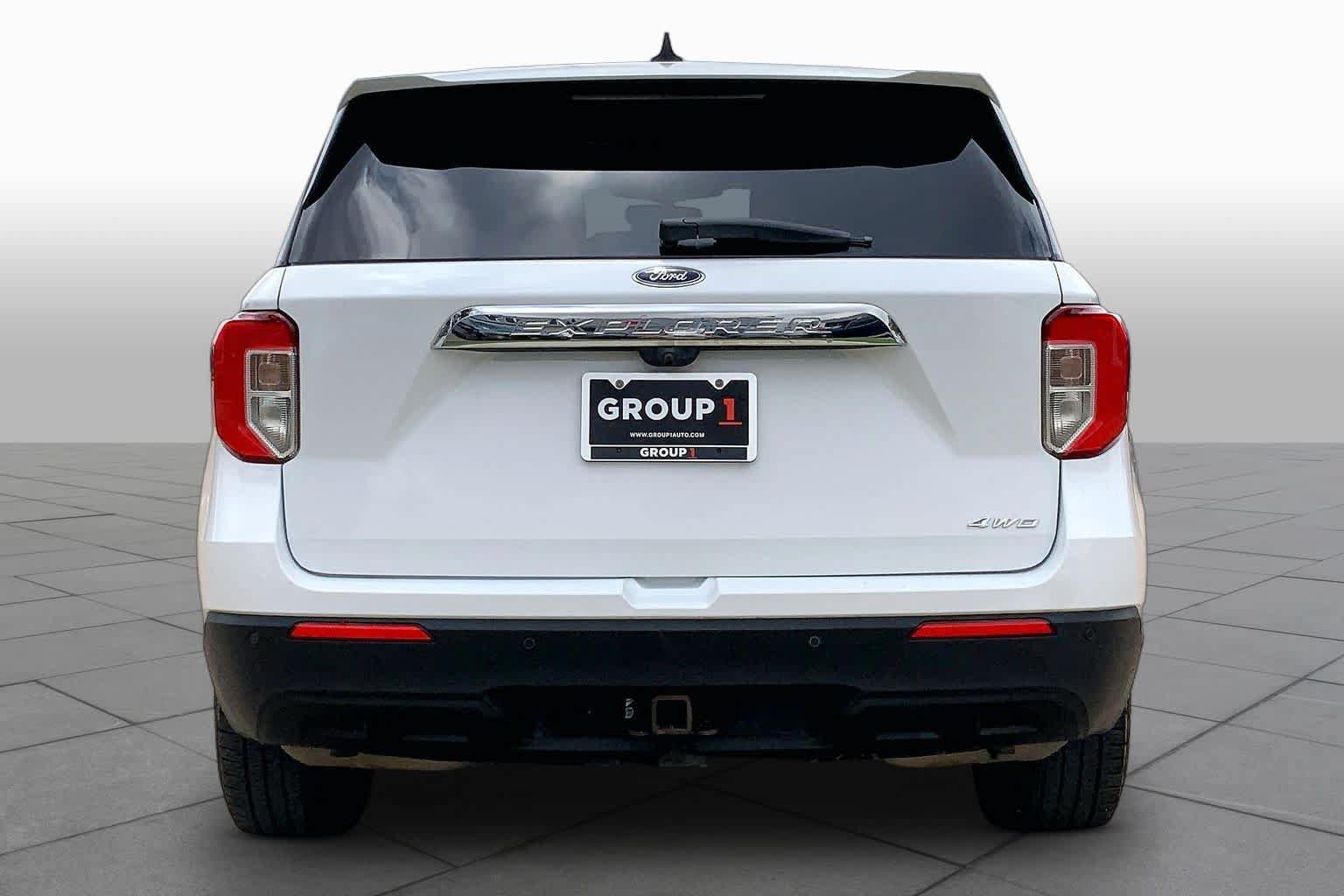 Used 2021 Ford Explorer 4WD w/ Class III Trailer Tow Package image 5