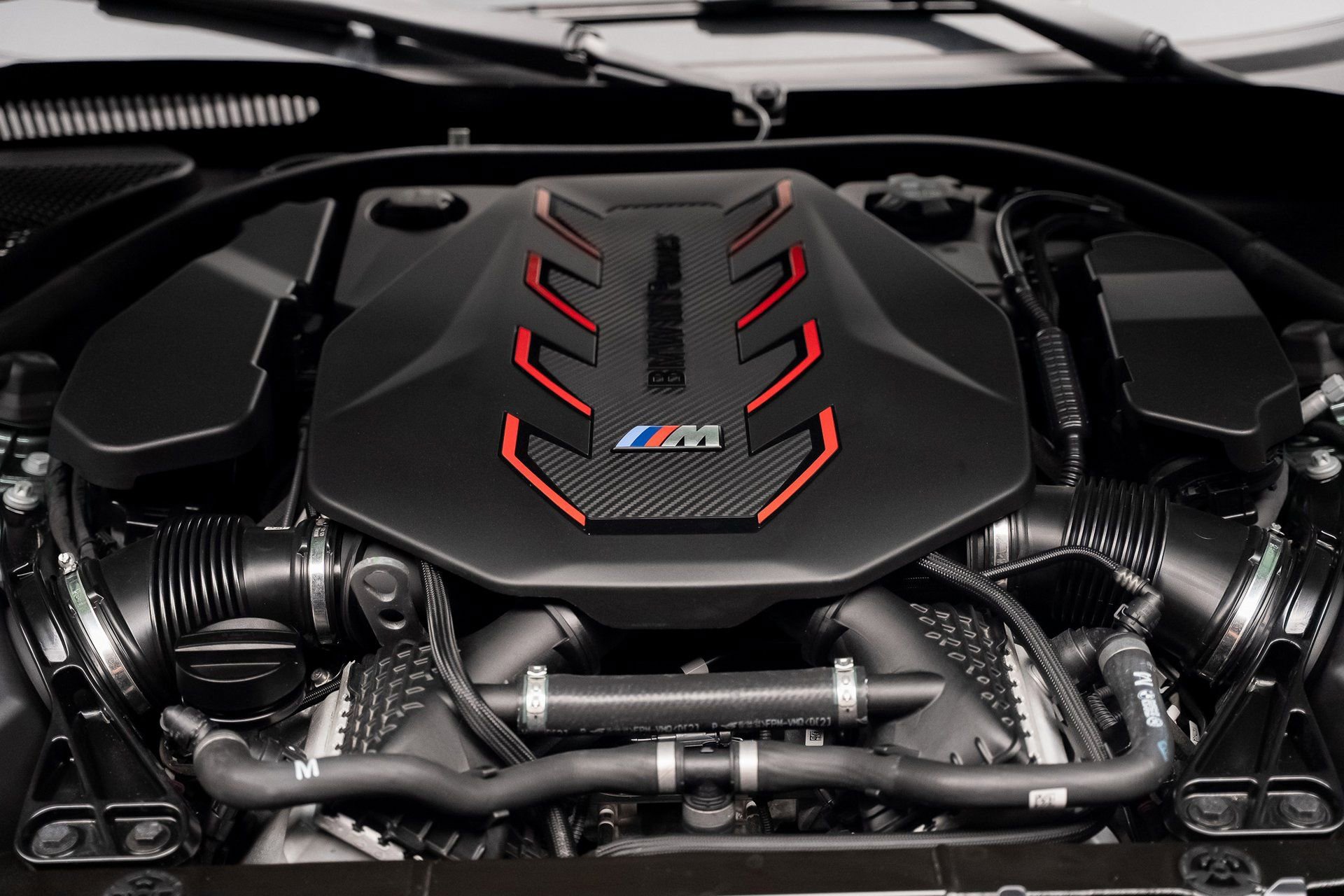 Used 2025 BMW M5 w/ Carbon Package image 80