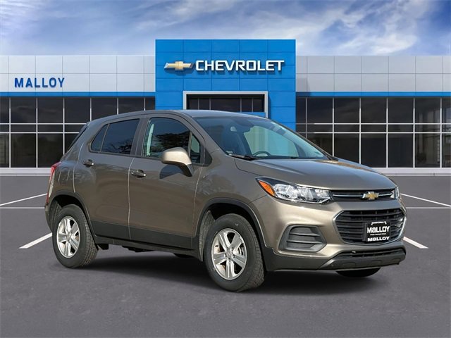 Used 2022 Chevrolet Trax LS w/ Tint and Cruise Package