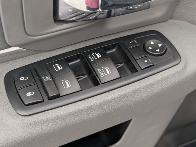 Used 2015 RAM 1500 Big Horn image 11