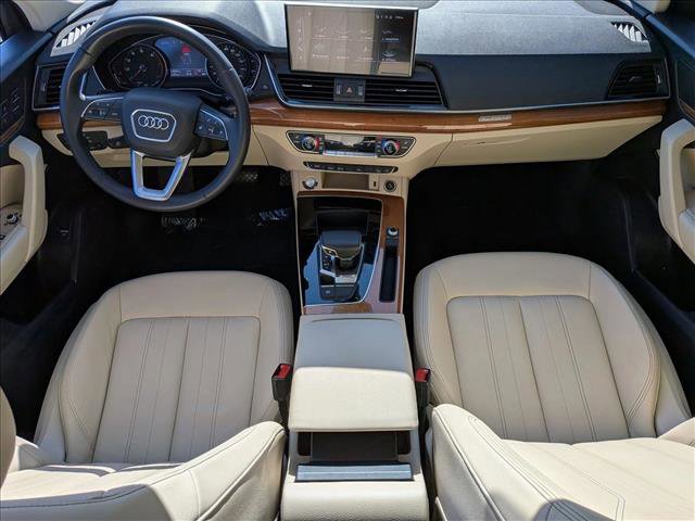 Used 2021 Audi Q5 Premium w/ Convenience Package image 18