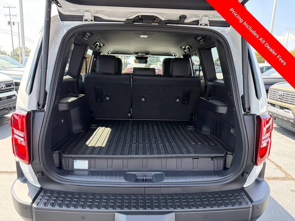 Used 2024 Toyota Land Cruiser AWD/4WD image 27