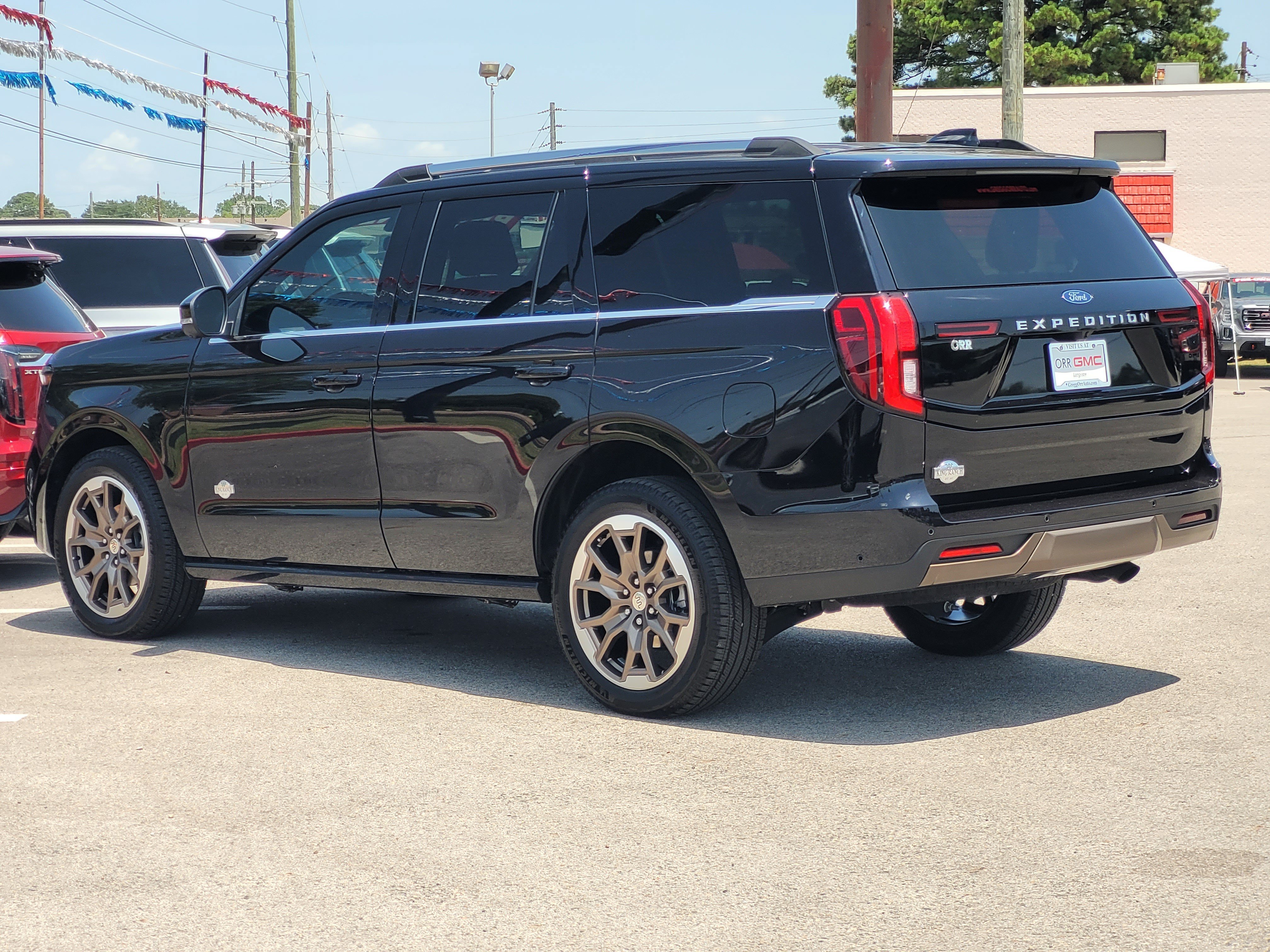 Used 2025 Ford Expedition King Ranch AWD/4WD image 6