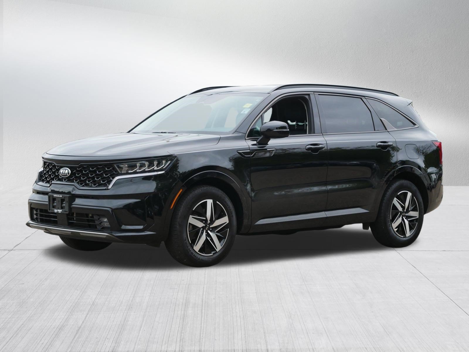 Certified 2021 Kia Sorento EX FWD image 3
