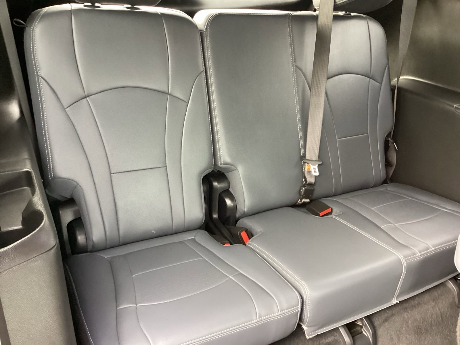 Used 2024 Buick Enclave Premium image 22