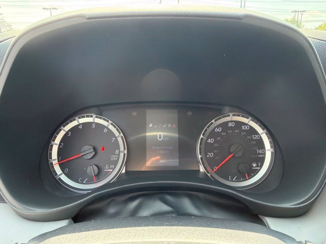 Used 2021 Toyota Highlander LE AWD/4WD image 23