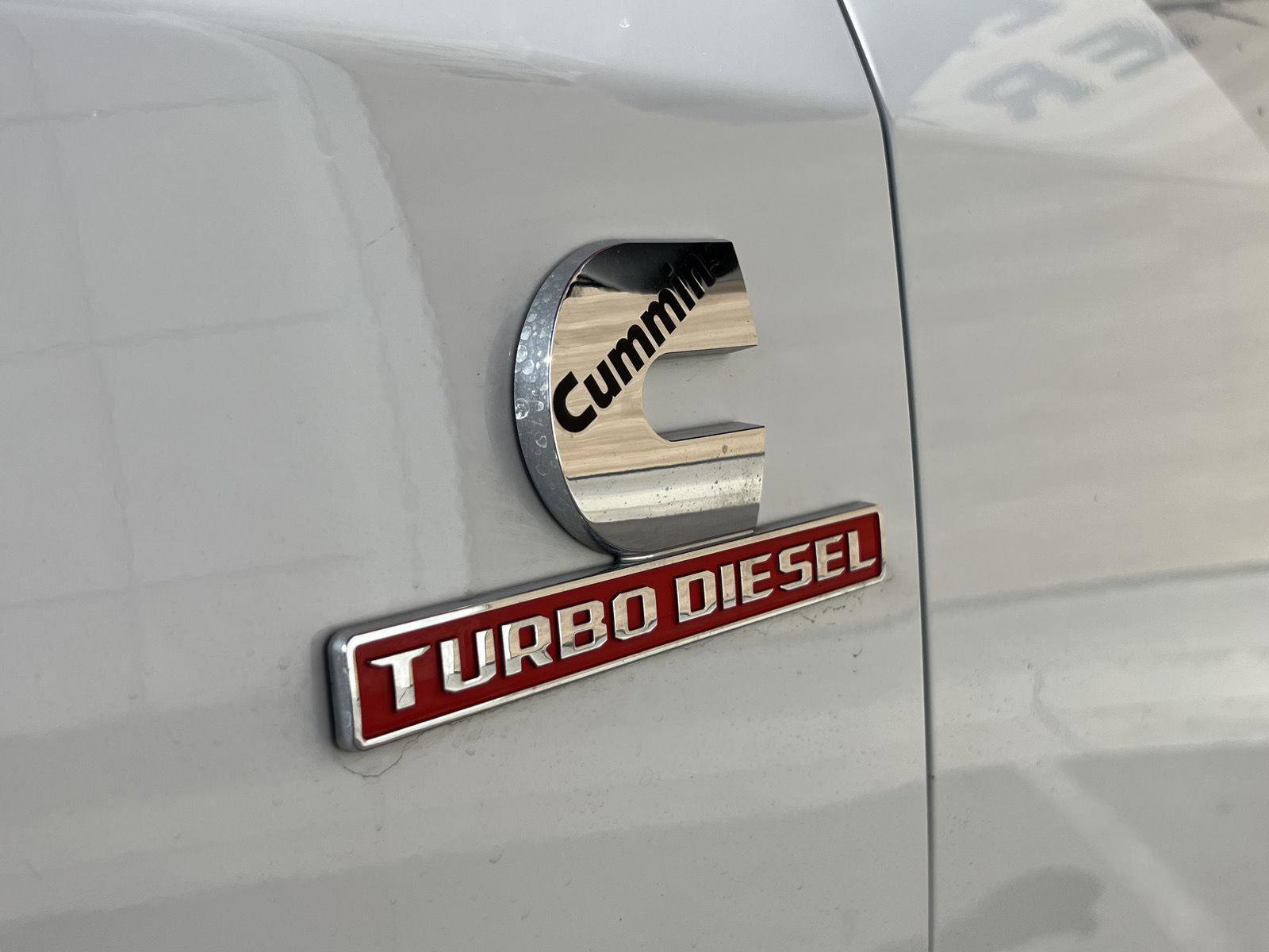 Used 2024 RAM 2500 Laramie w/ Safety Group image 11