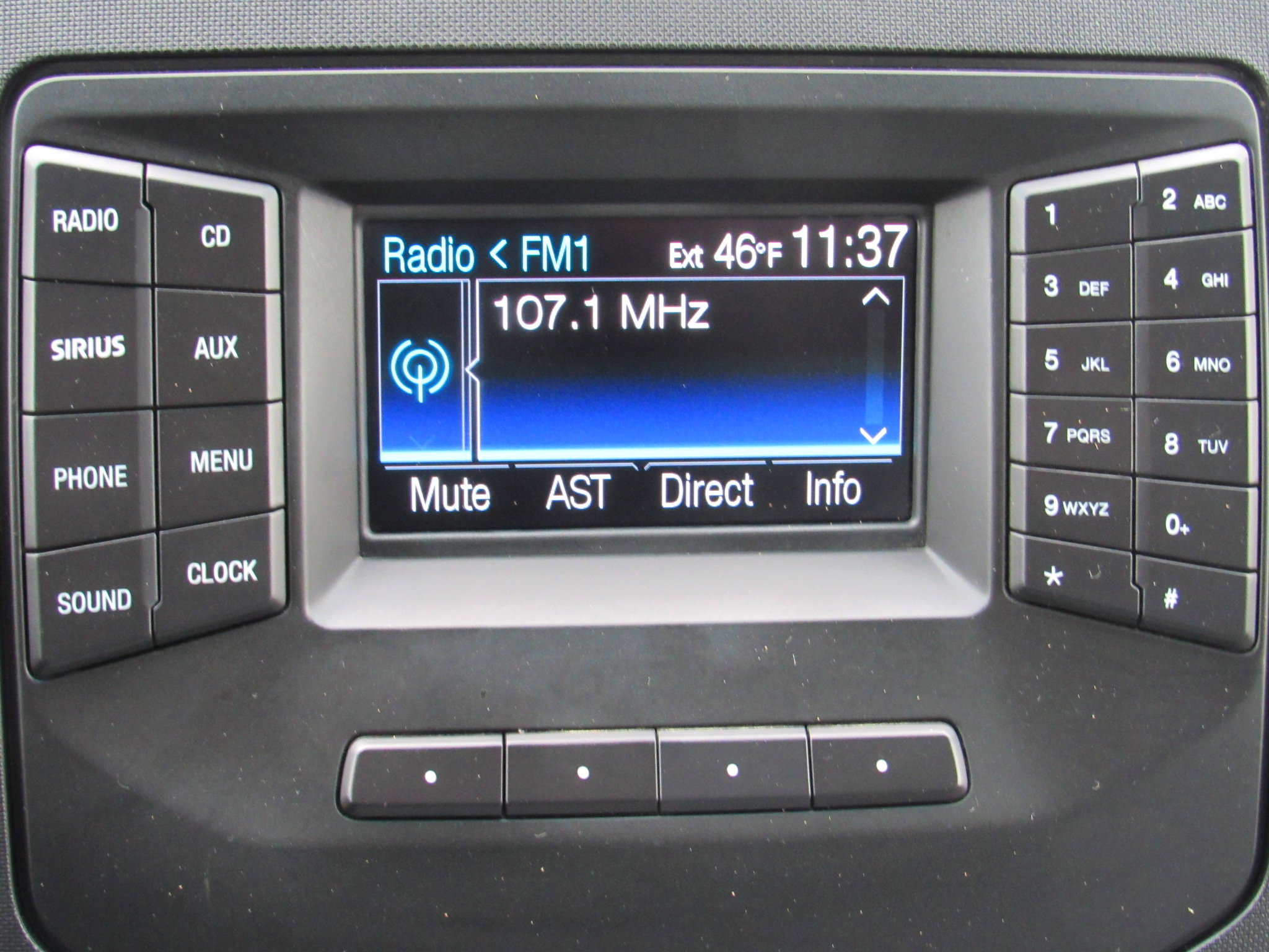 Used 2014 Ford F150 XLT w/ XLT Chrome Package image 22