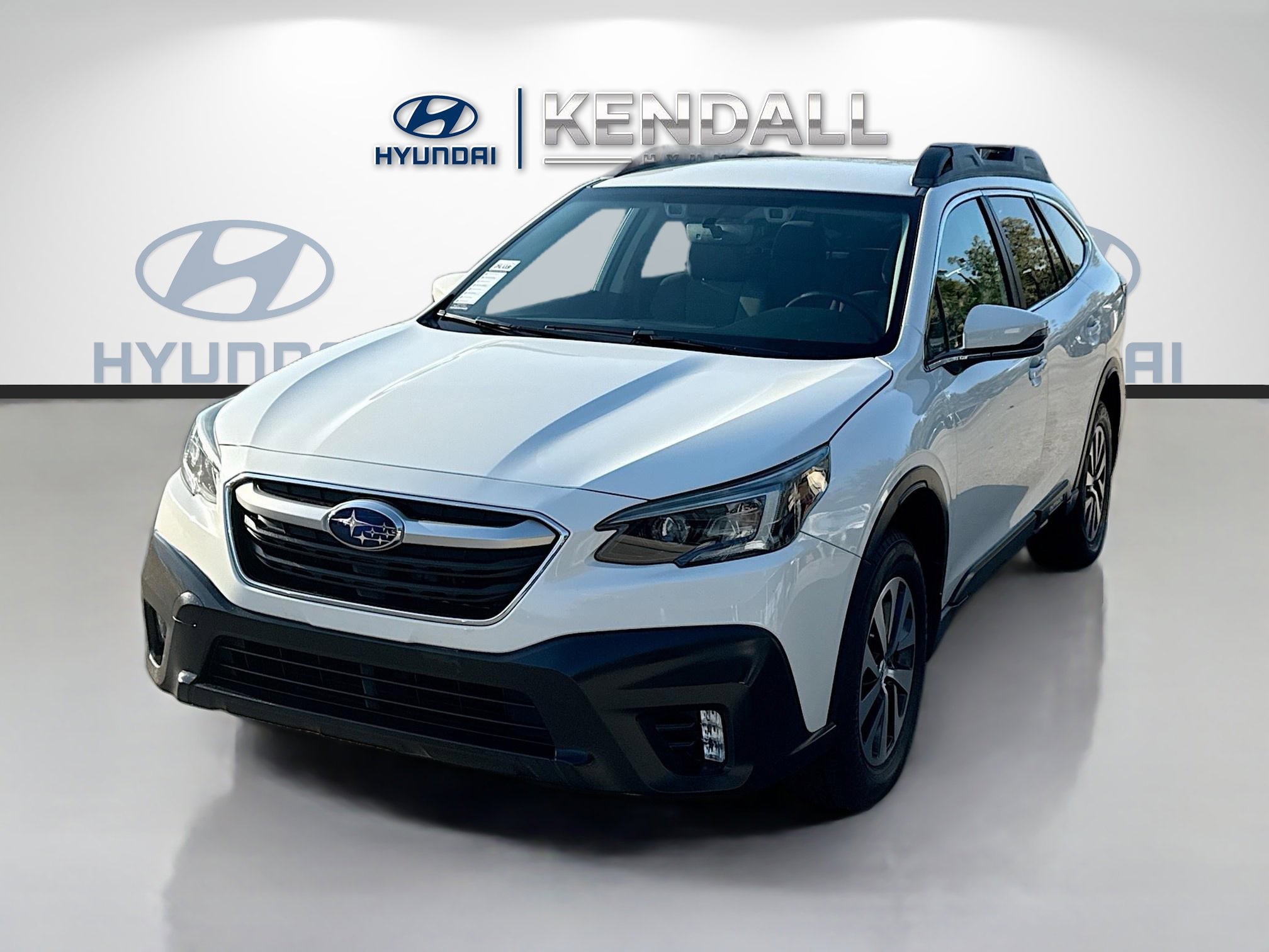 Used 2022 Subaru Outback Premium image 3