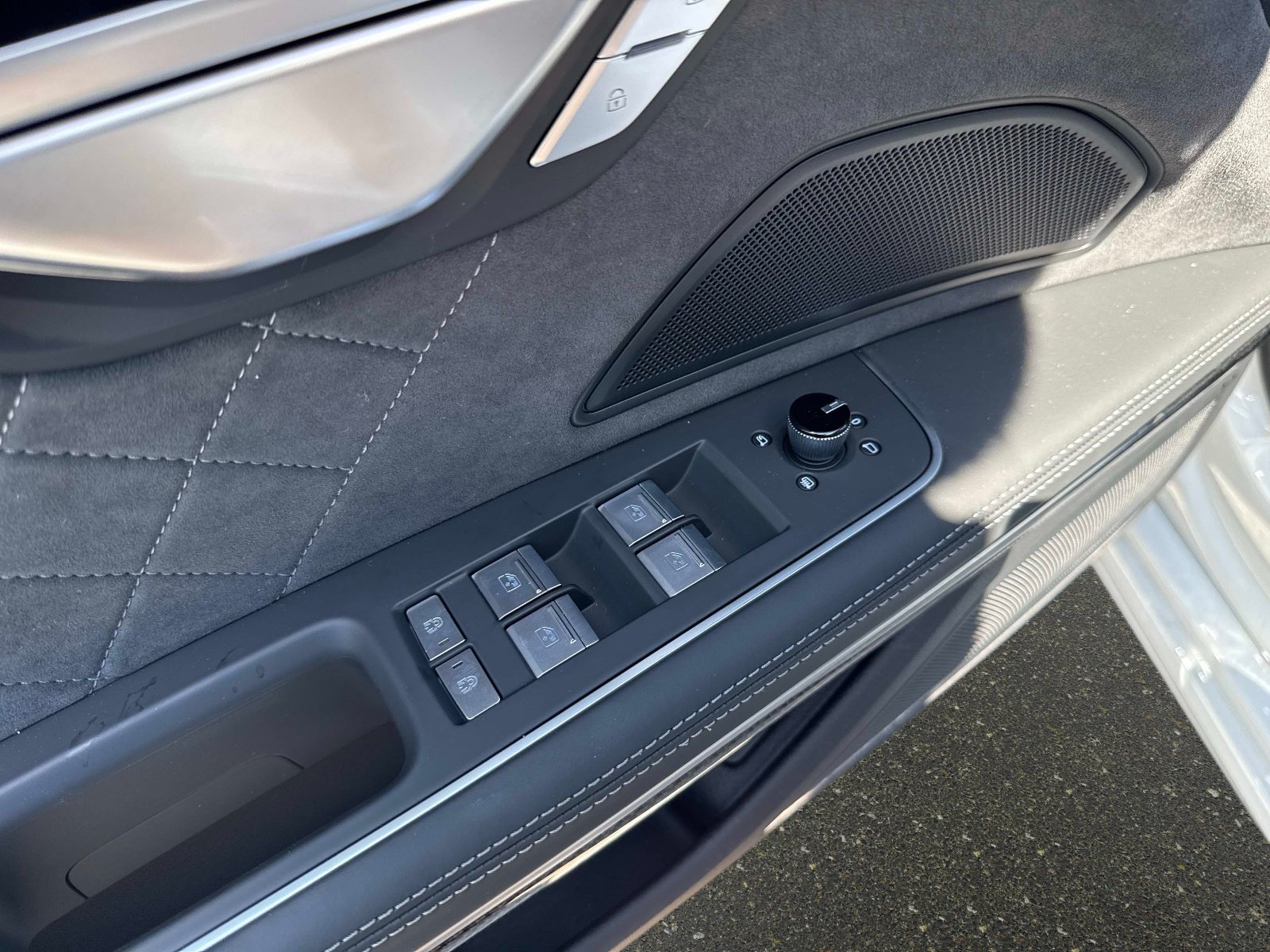 New 2026 Audi S8 AWD/4WD image 18
