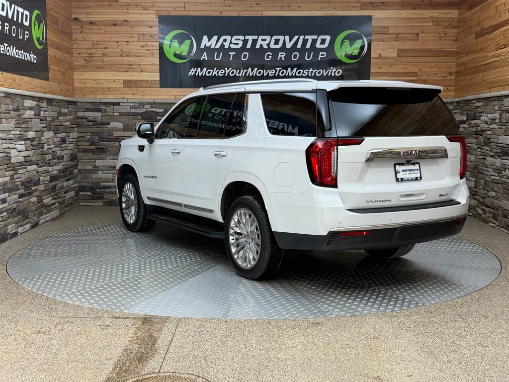 Used 2023 GMC Yukon SLT AWD/4WD image 7