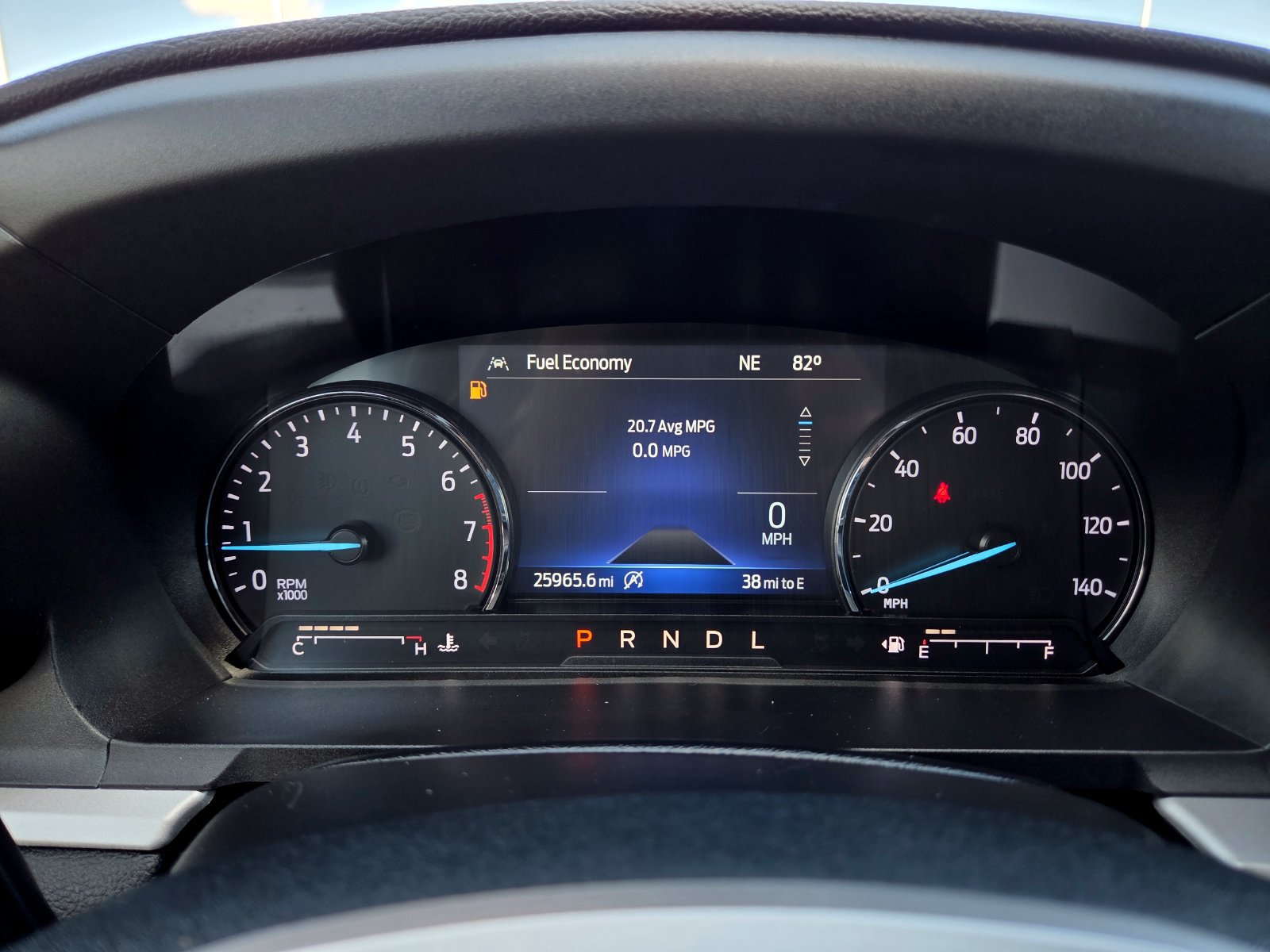 Used 2023 Ford Explorer XLT w/ Equipment Group 202A RWD image 39