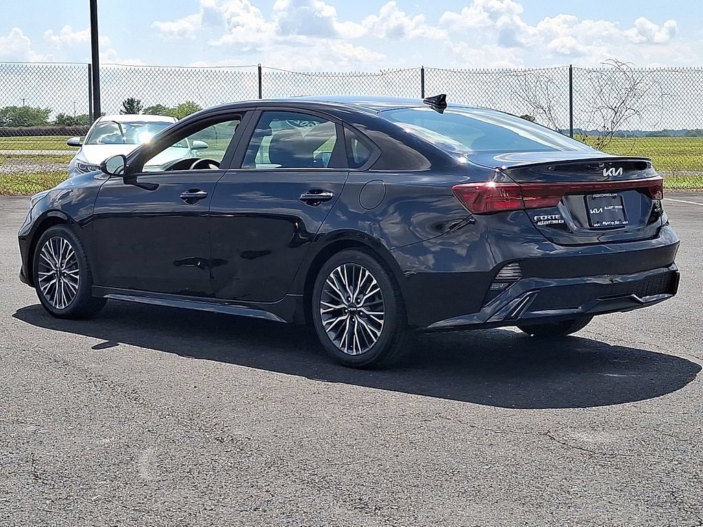 Certified 2023 Kia Forte GT-Line w/ GT-Line Premium Package FWD image 4