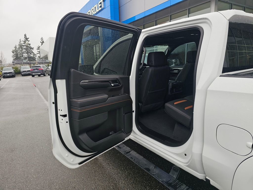 Used 2023 GMC Sierra 1500 AT4 w/ AT4 Premium Package image 16
