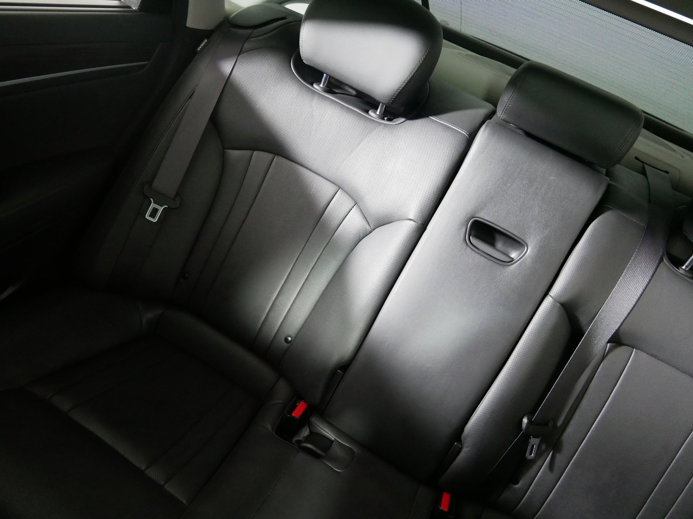 Used 2017 Genesis G80 3.8 w/ Option Group 02 image 12