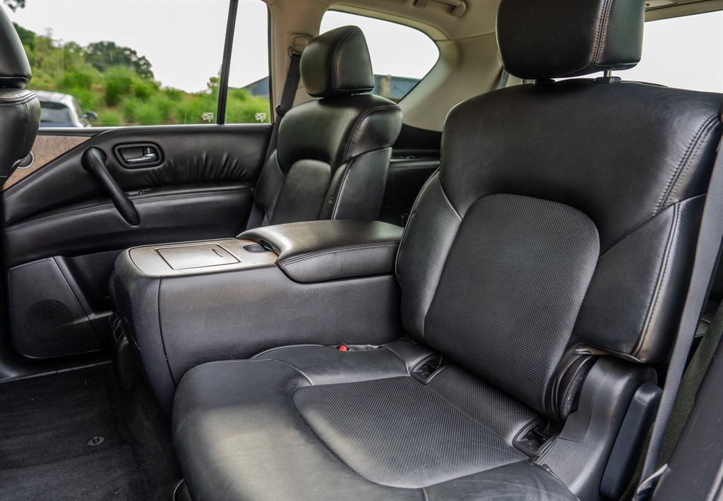 Used 2022 Nissan Armada SL w/ Captain's Chairs Package RWD image 29