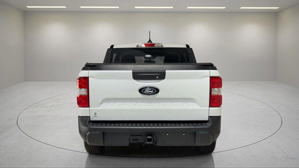 Used 2025 Ford Maverick XLT w/ XLT Luxury Package image 4