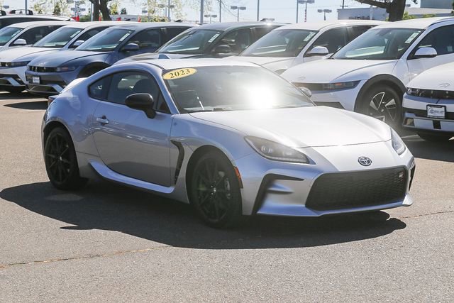 Used 2023 Toyota GR86 Premium w/ ALL Weather Mat Package (TMS) image 6