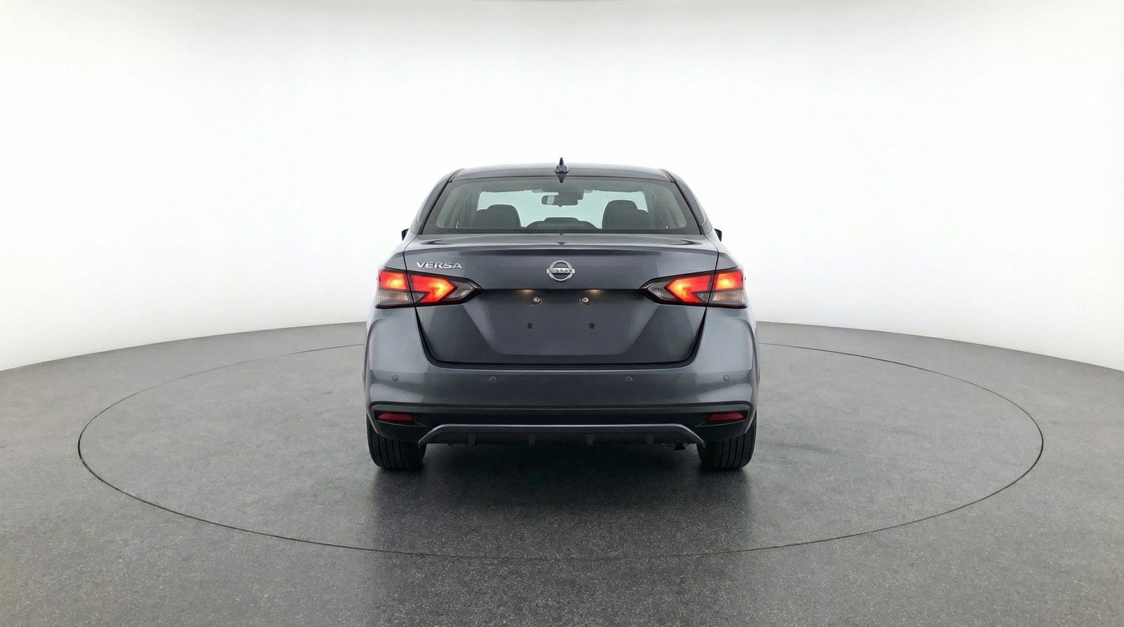 Used 2025 Nissan Versa SV FWD image 7
