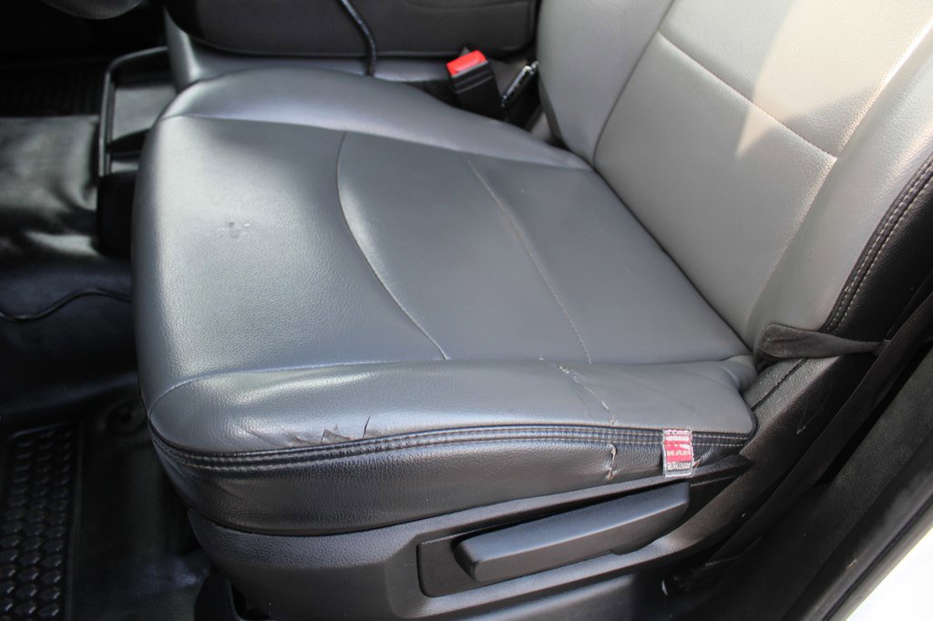 Used 2021 RAM 5500 Tradesman w/ Chrome Appearance Group image 18