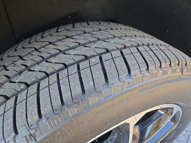 New 2026 Chevrolet Suburban RST w/ Comfort Package image 27