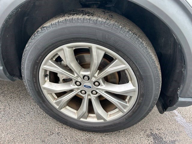 Used 2021 Ford Explorer XLT w/ Equipment Group 202A AWD/4WD image 59
