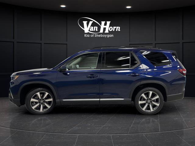 Used 2024 Honda Pilot Touring image 13
