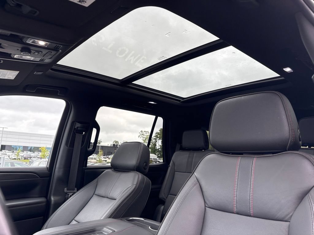 Used 2023 Chevrolet Tahoe RST AWD/4WD image 29