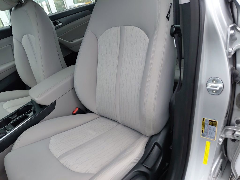Used 2016 Hyundai Sonata SE image 21