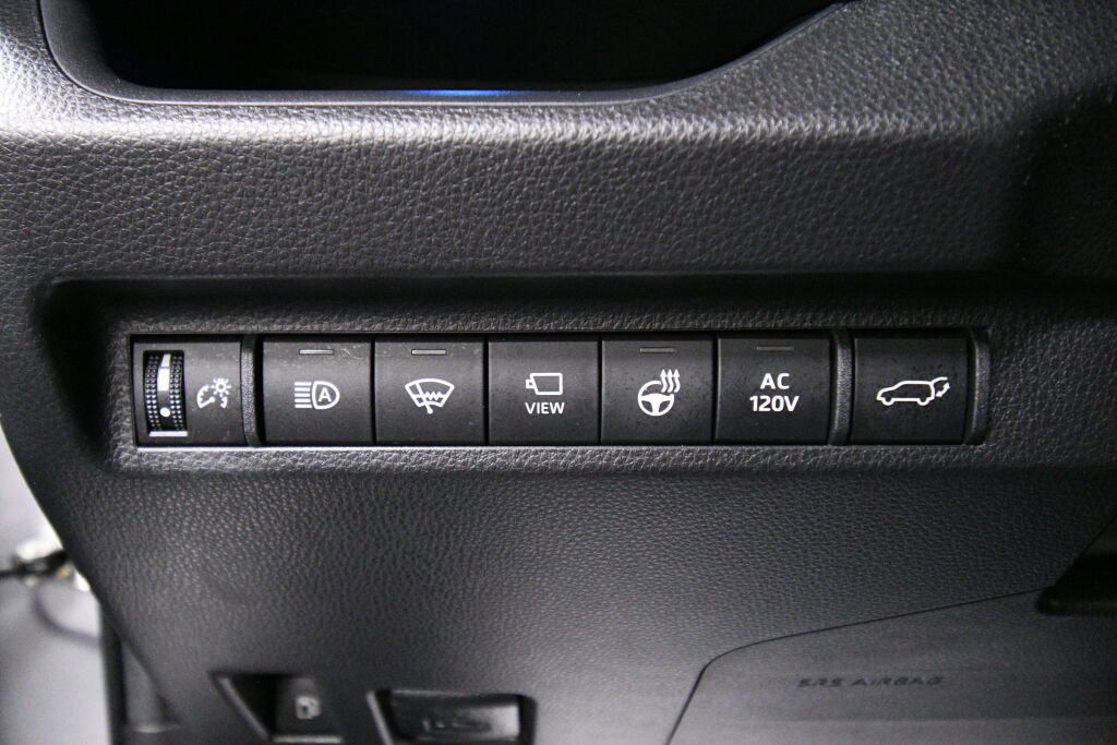 Used 2022 Toyota RAV4 XSE image 16