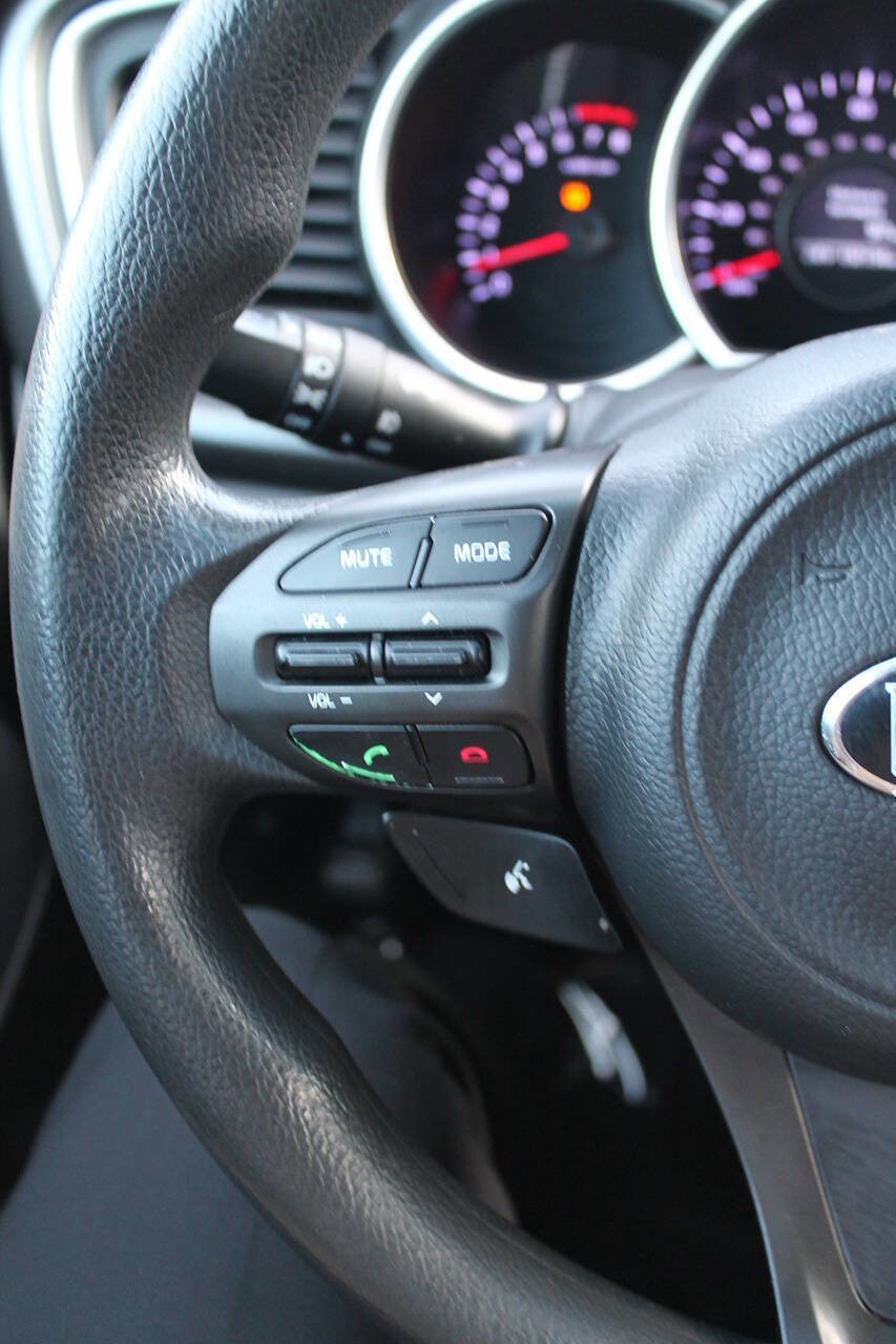 Used 2015 Kia Optima LX image 25