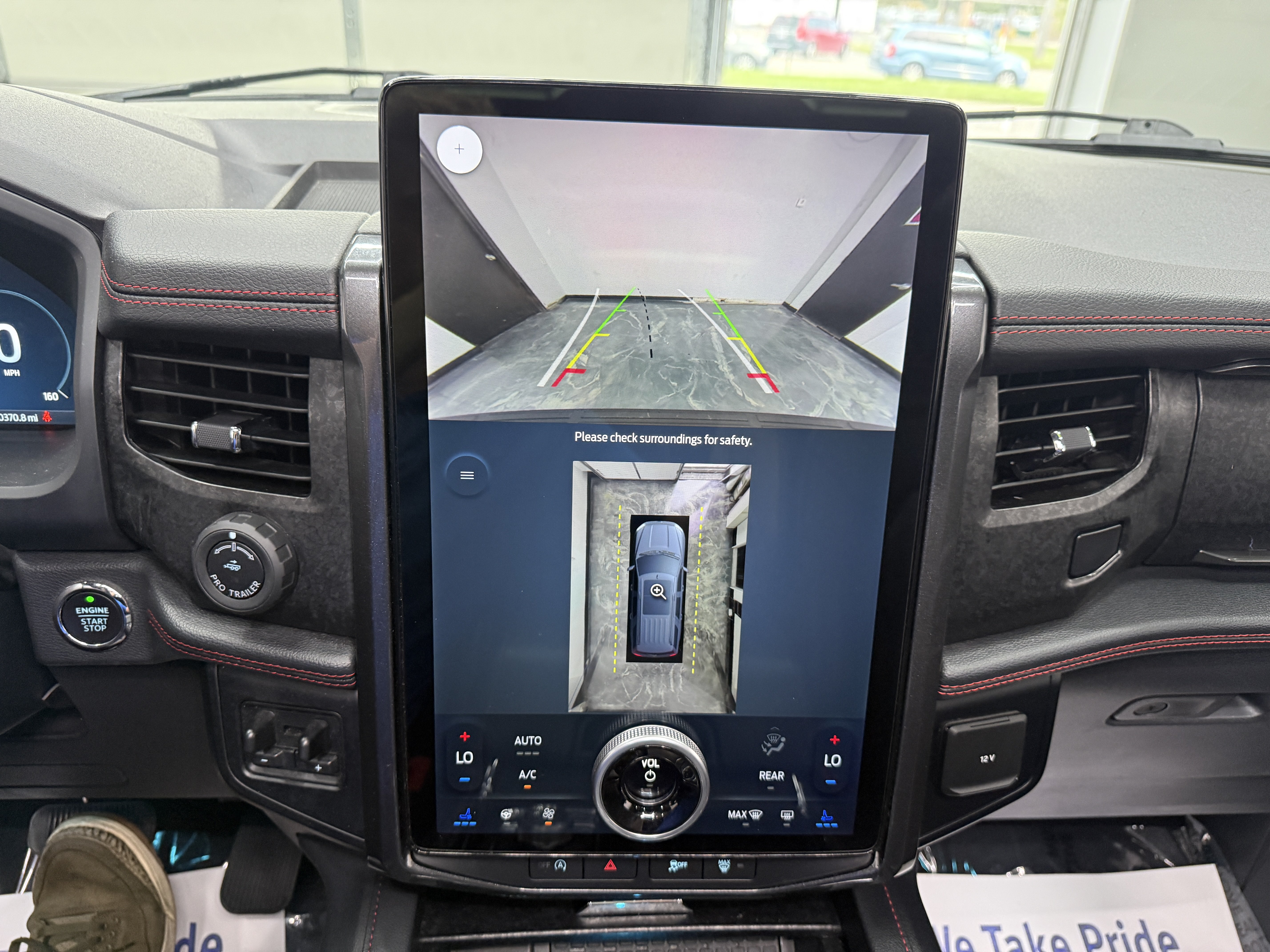 Used 2024 Ford Expedition Max Limited AWD/4WD image 19