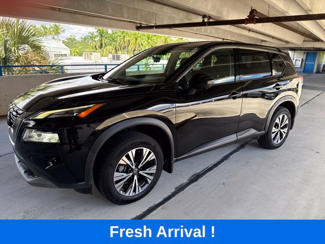 Used 2021 Nissan Rogue SV FWD image 1