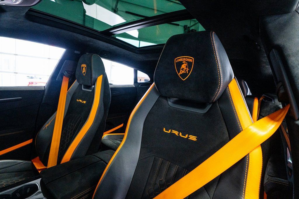 Used 2023 Lamborghini Urus Performante image 44