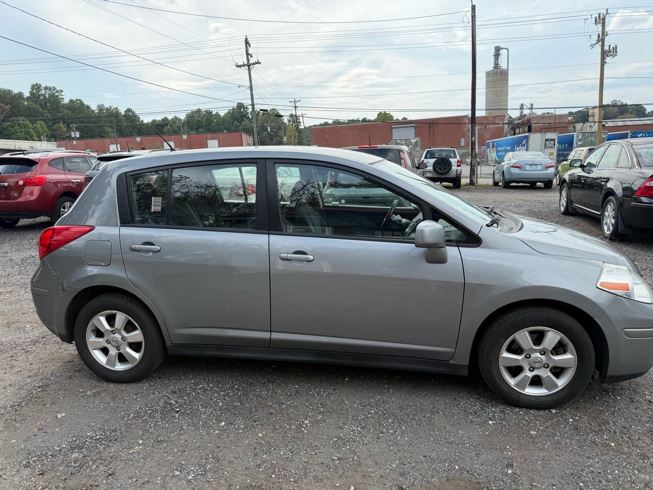 Used 2012 Nissan Versa 1.8 S w/ Special Edition Pkg image 22