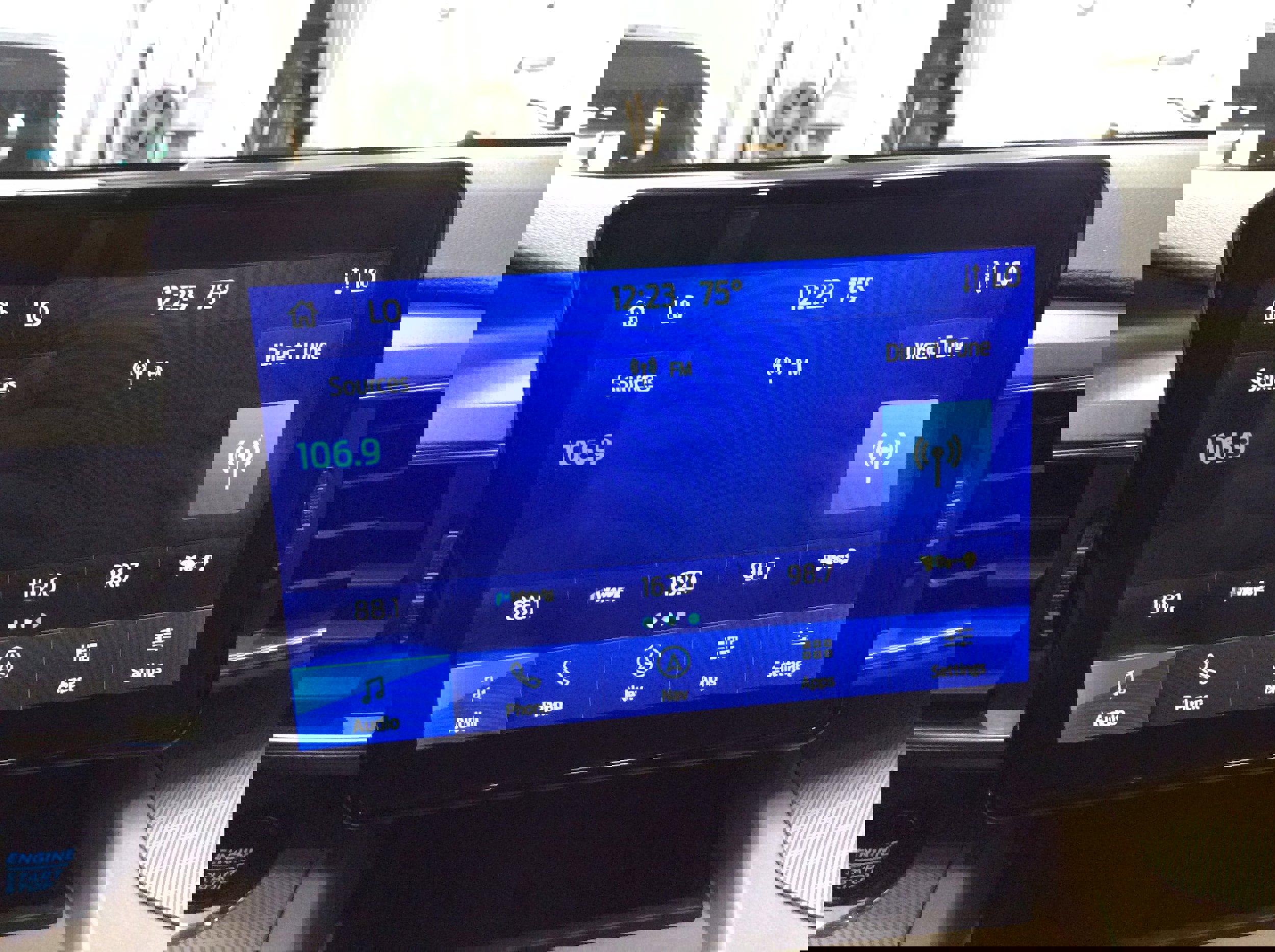 Used 2023 Ford Explorer XLT w/ Equipment Group 202A image 26