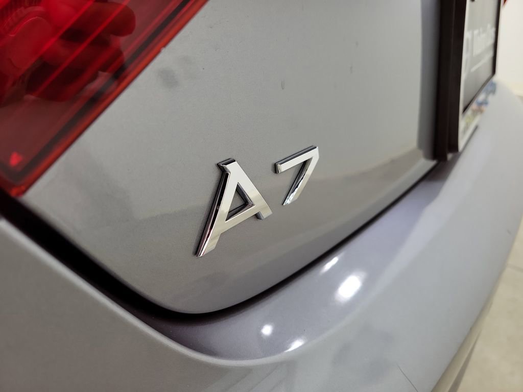 Used 2018 Audi A7 3.0T Premium Plus w/ S Line Sport Package image 9