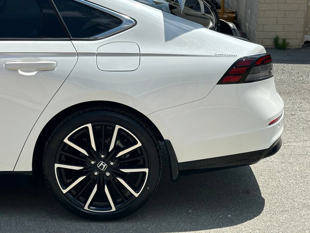 Used 2025 Honda Accord Touring image 42
