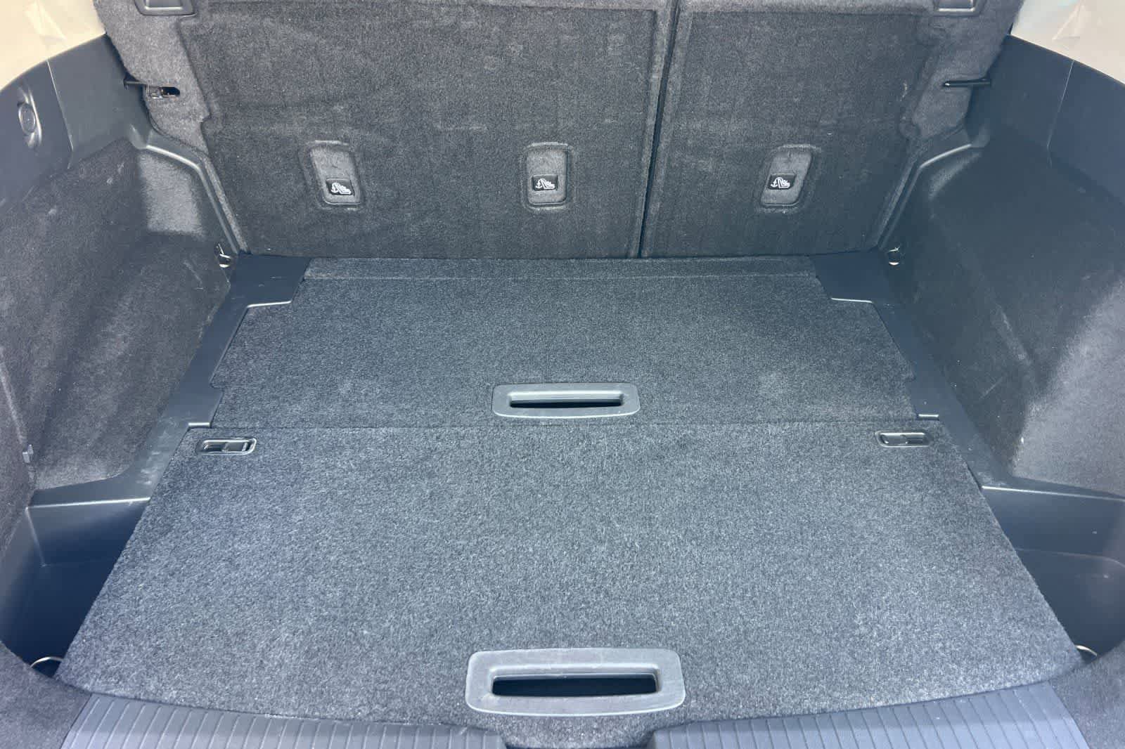 Used 2023 Nissan Rogue SL image 18