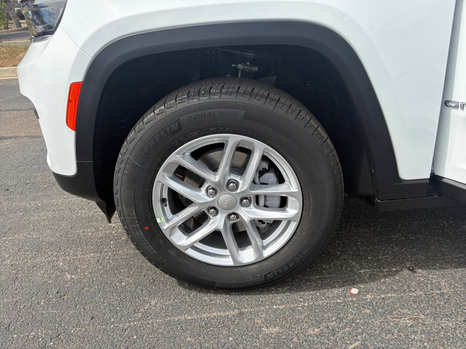 New 2026 Jeep Grand Cherokee Laredo AWD/4WD image 13