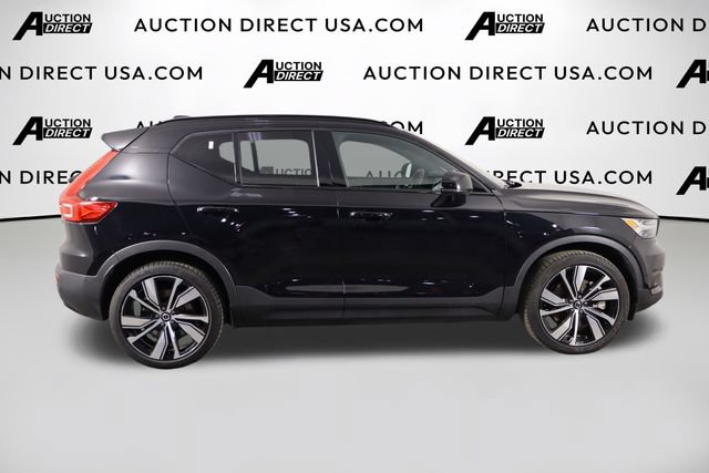 Used 2022 Volvo XC40 P8 Recharge Ultimate AWD/4WD image 40