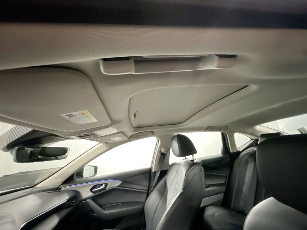 Used 2022 Acura TLX w/ Technology Package image 19