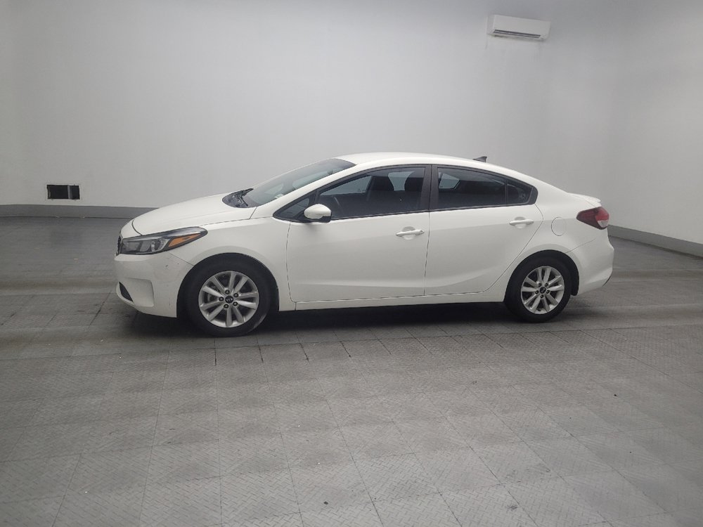 Used 2017 Kia Forte S FWD image 2