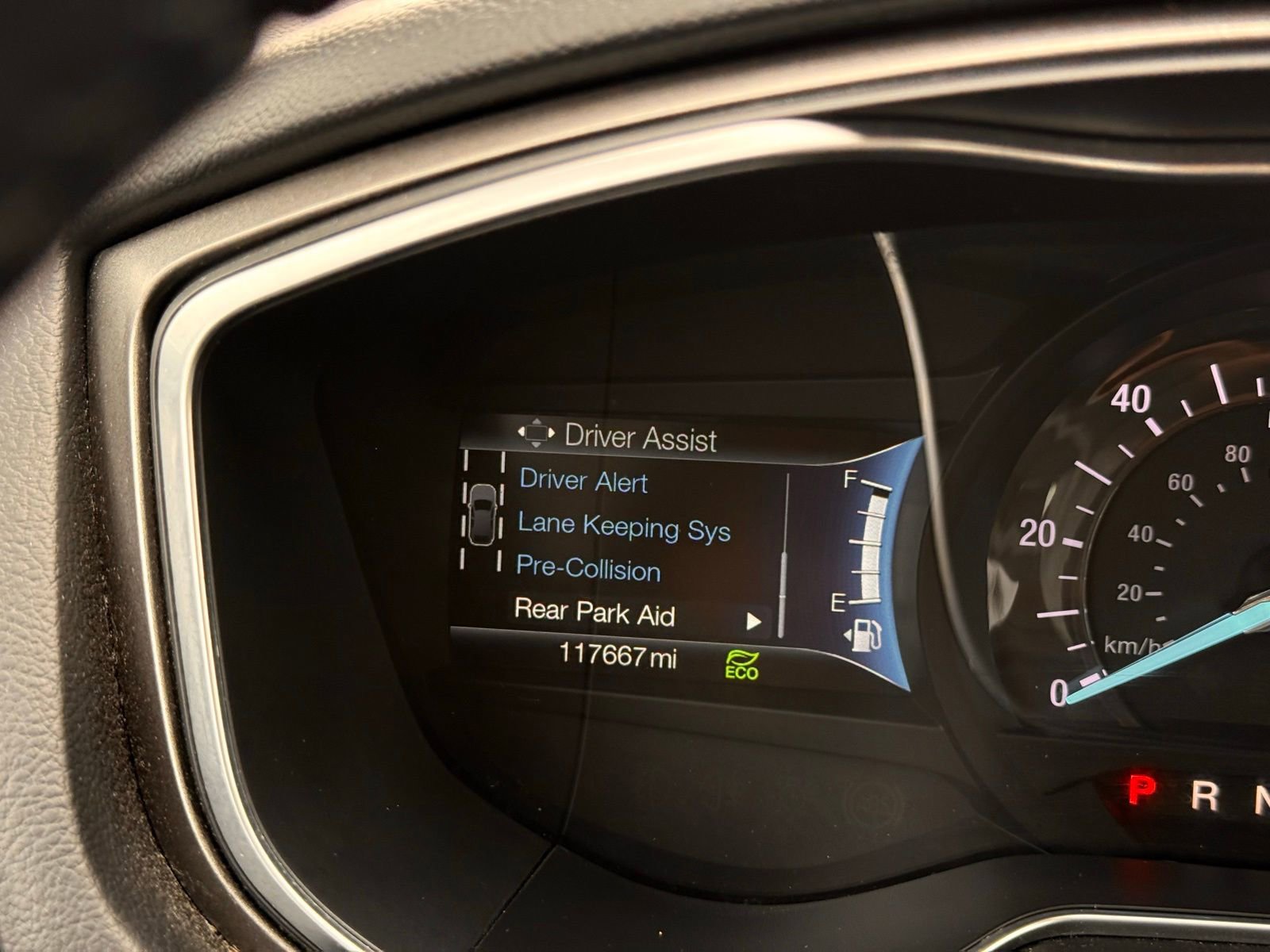 Used 2018 Ford Fusion SE w/ Equipment Group 602A FWD image 31