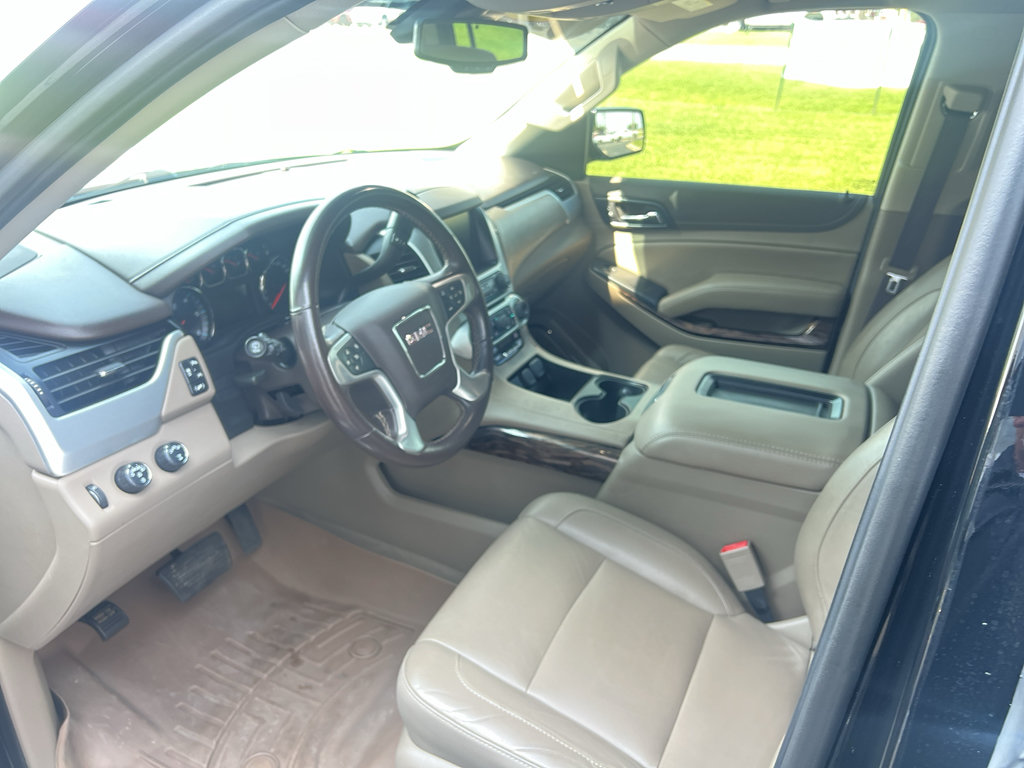 Used 2020 GMC Yukon XL SLT AWD/4WD image 22
