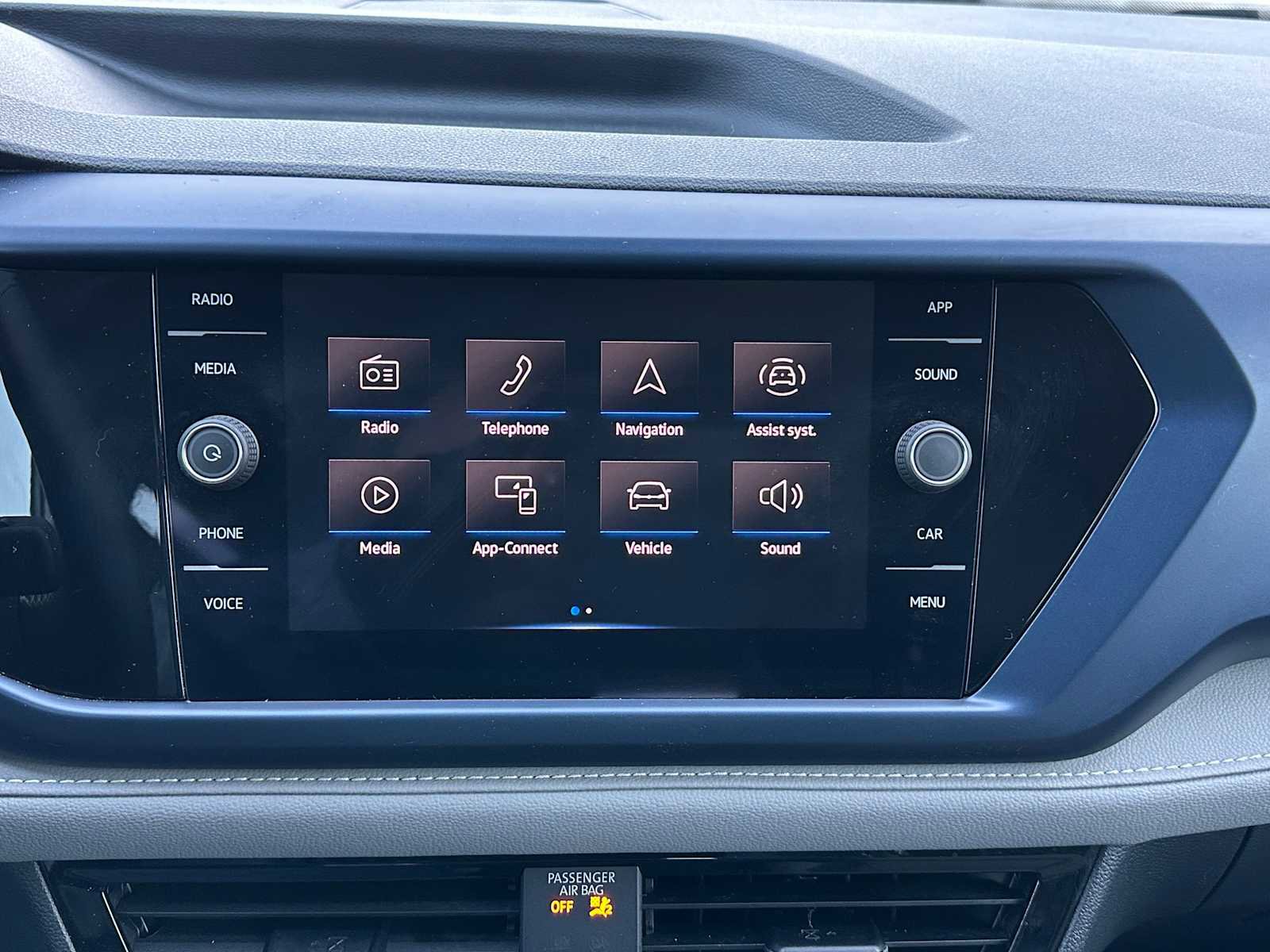 Used 2024 Volkswagen Taos SE image 26