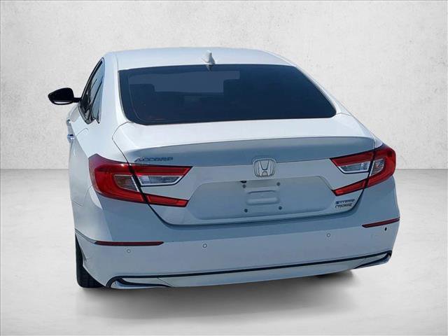 Used 2018 Honda Accord Touring image 3