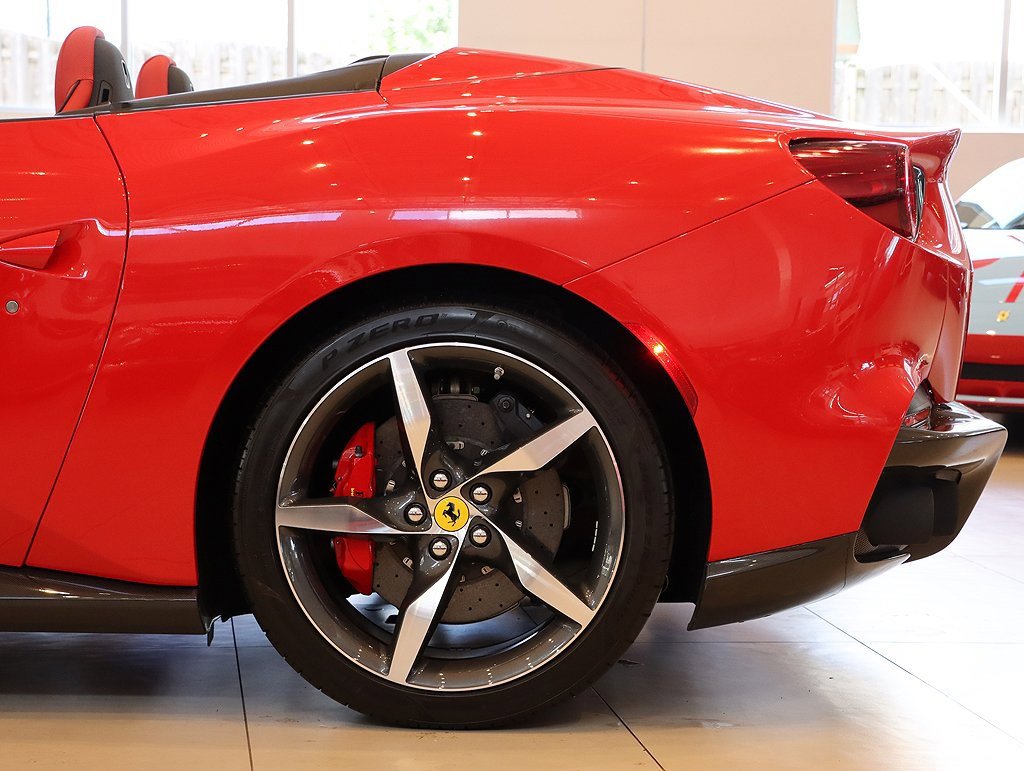 Certified 2022 Ferrari Portofino M image 68