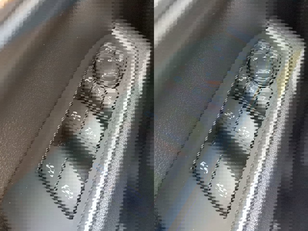 Certified 2024 Chevrolet Silverado 2500 LTZ image 24