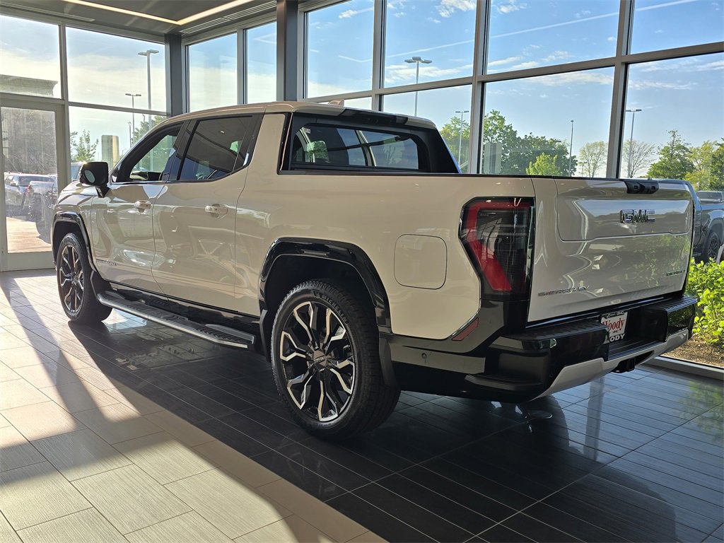 New 2025 GMC Sierra EV Denali image 3